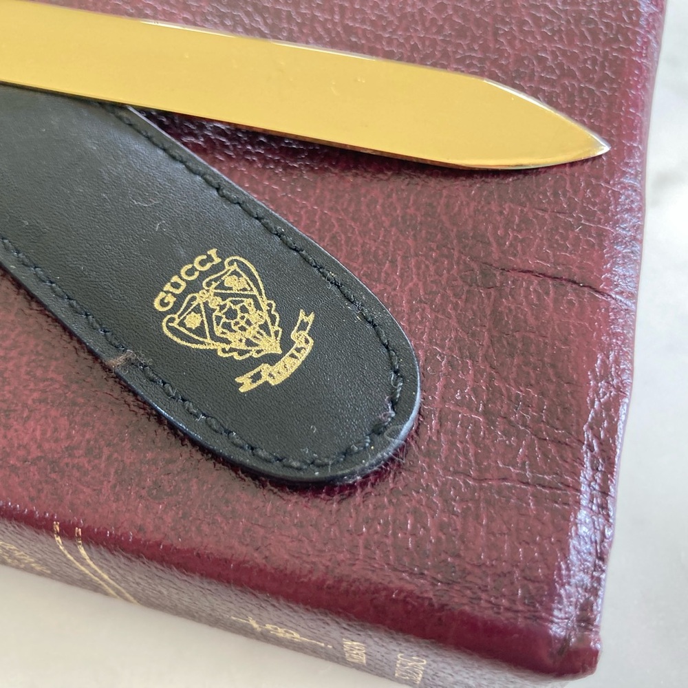 Gucci Black Leather Bookmark with Gold Accent - Picture 4 of 11